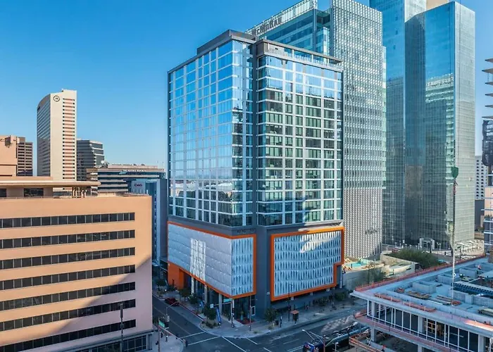 Apartment Boulevard Highrise Stu Sky Pool Parking Gym 24 Phoenix